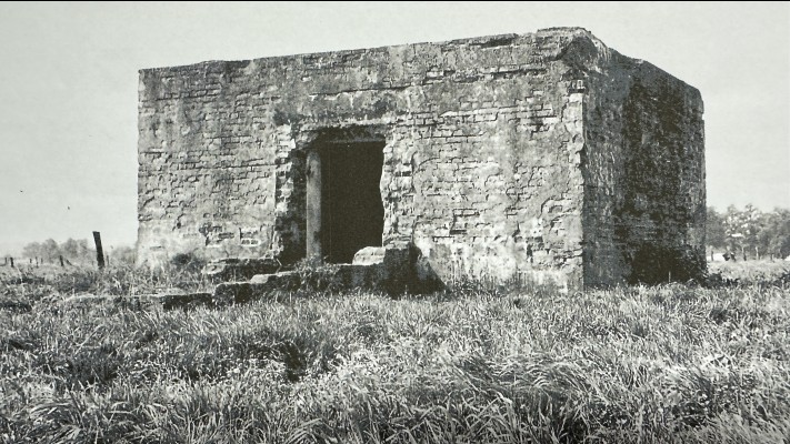 1 Voormalig Duits kamp